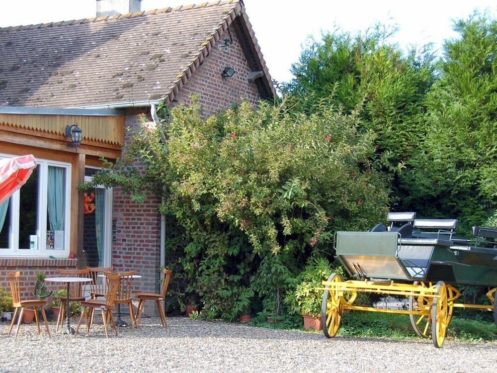 Leval Bed and Breakfast Trefcon Εξωτερικό φωτογραφία